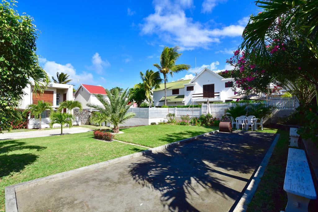 Turquoise Bay Beach Apartments Trou D'Eau Douce Eksteriør billede