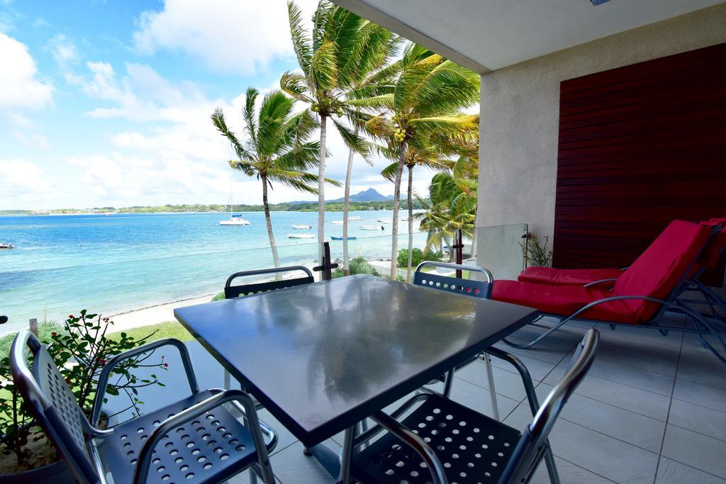 Turquoise Bay Beach Apartments Trou D'Eau Douce Eksteriør billede